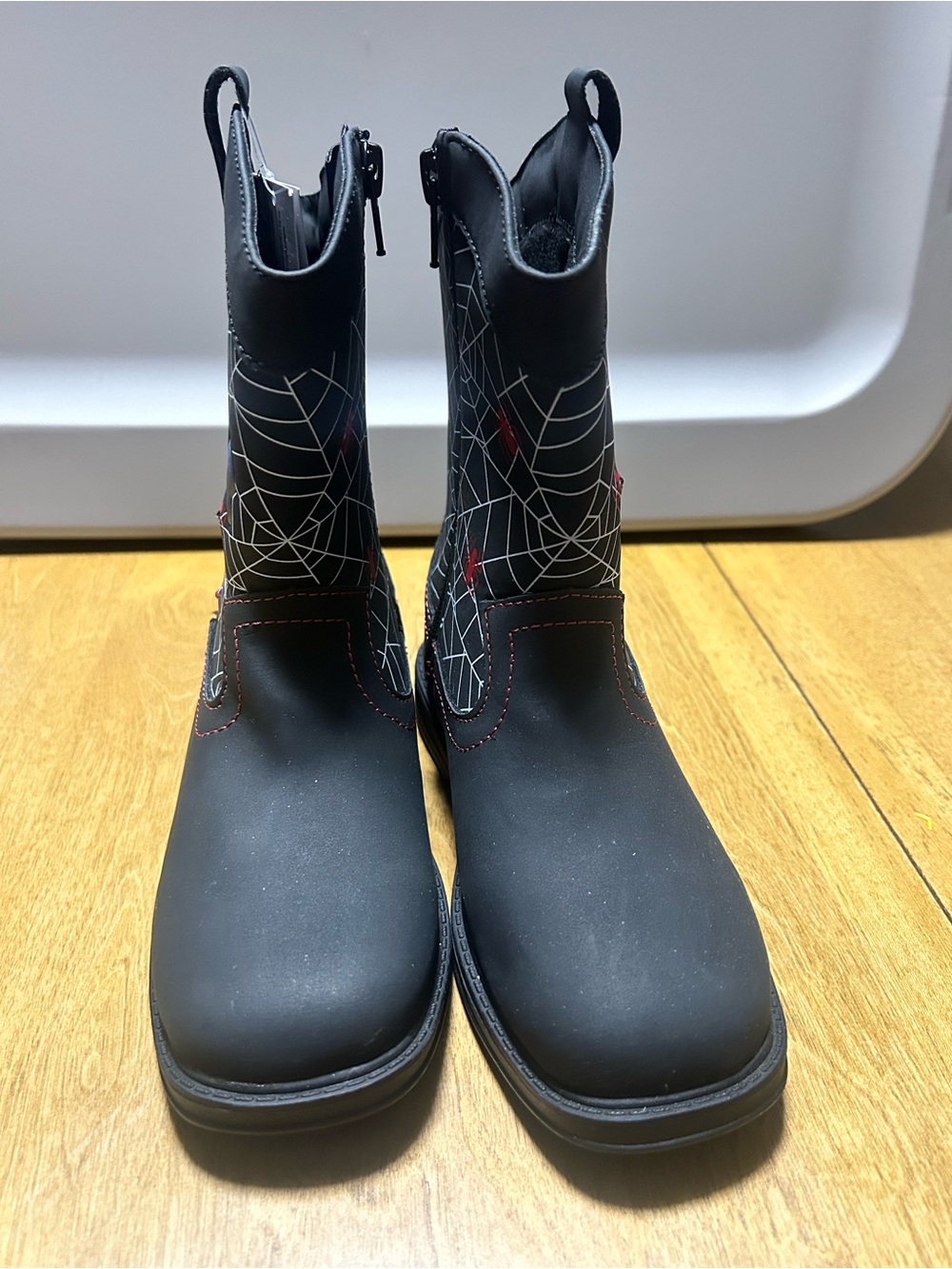 Marvel Black Spider-Man Kids light up Boots with Zipper - Picture 4 of 10